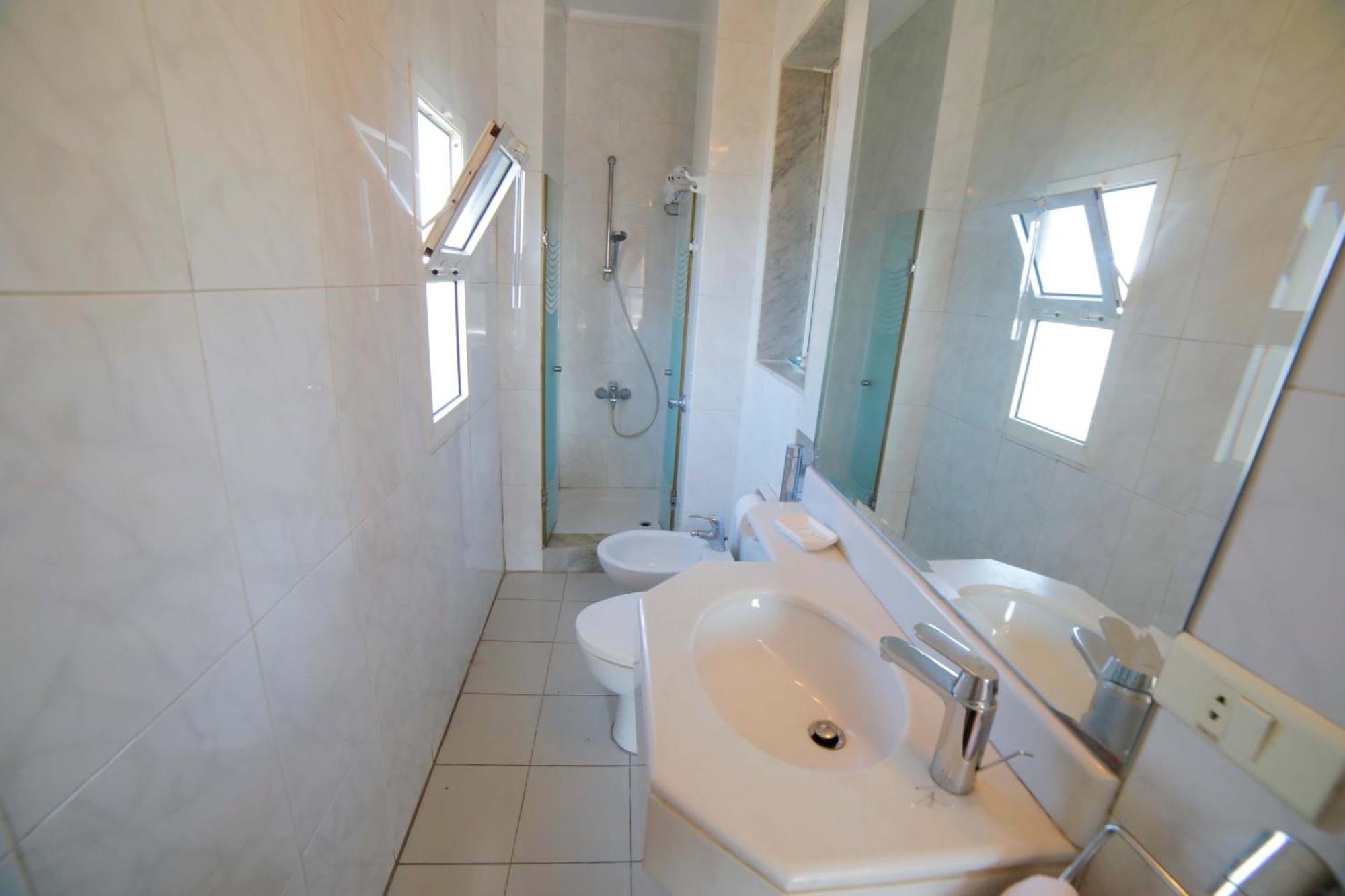 Holiday Home Suites Бейрут Экстерьер фото