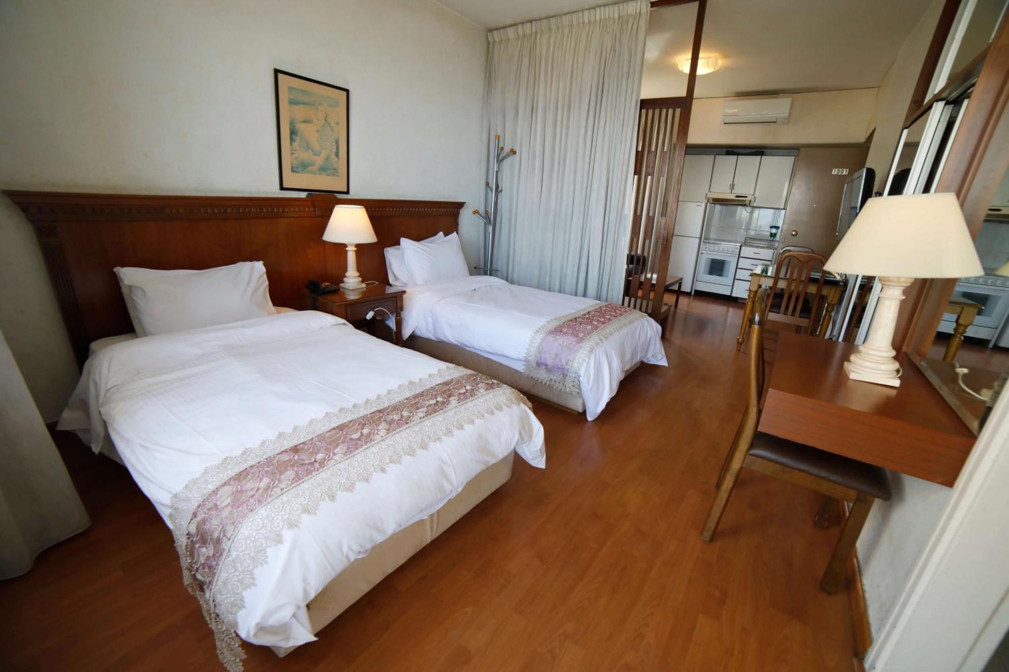 Holiday Home Suites Бейрут Экстерьер фото